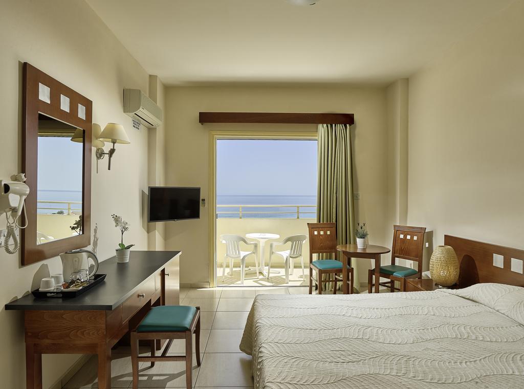Iris Beach Hotel Protaras Extérieur photo