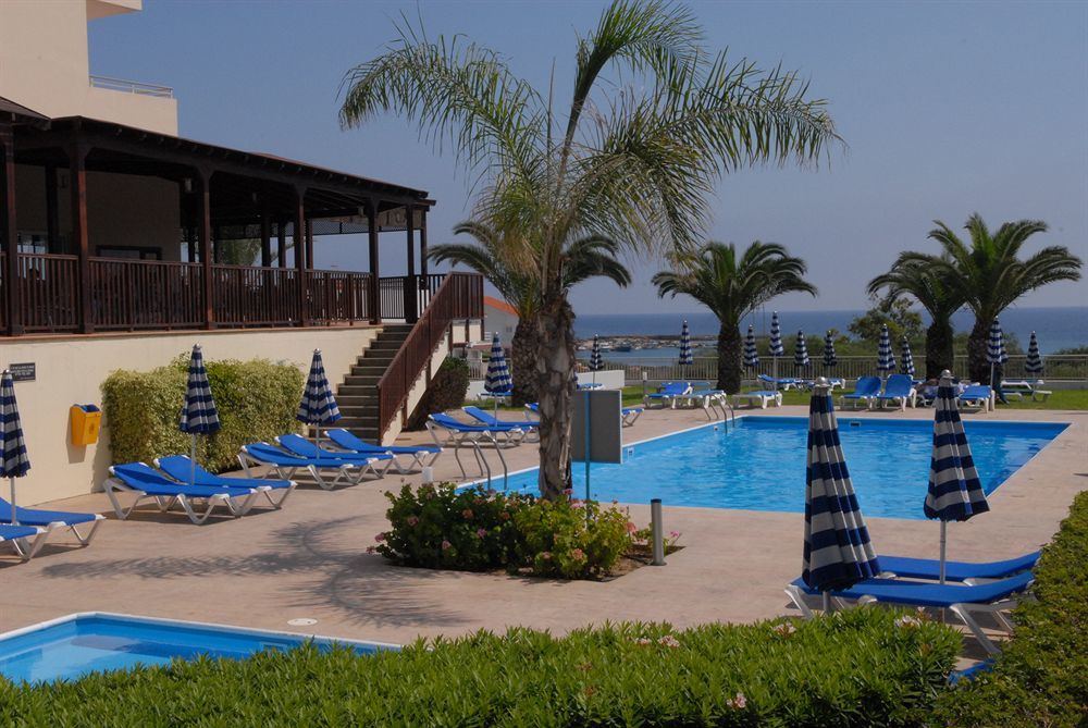 Iris Beach Hotel Protaras Extérieur photo
